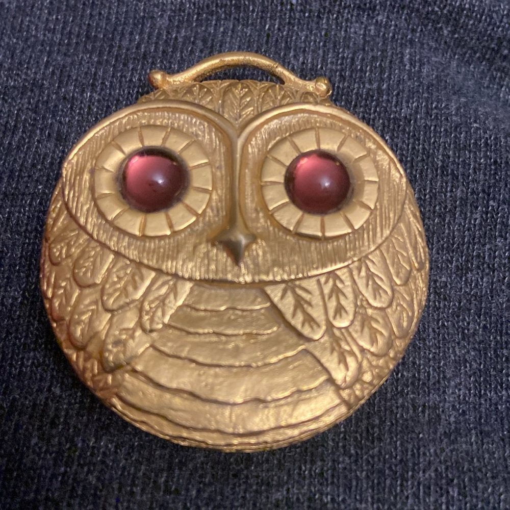 Owl shaped solid perfume holder